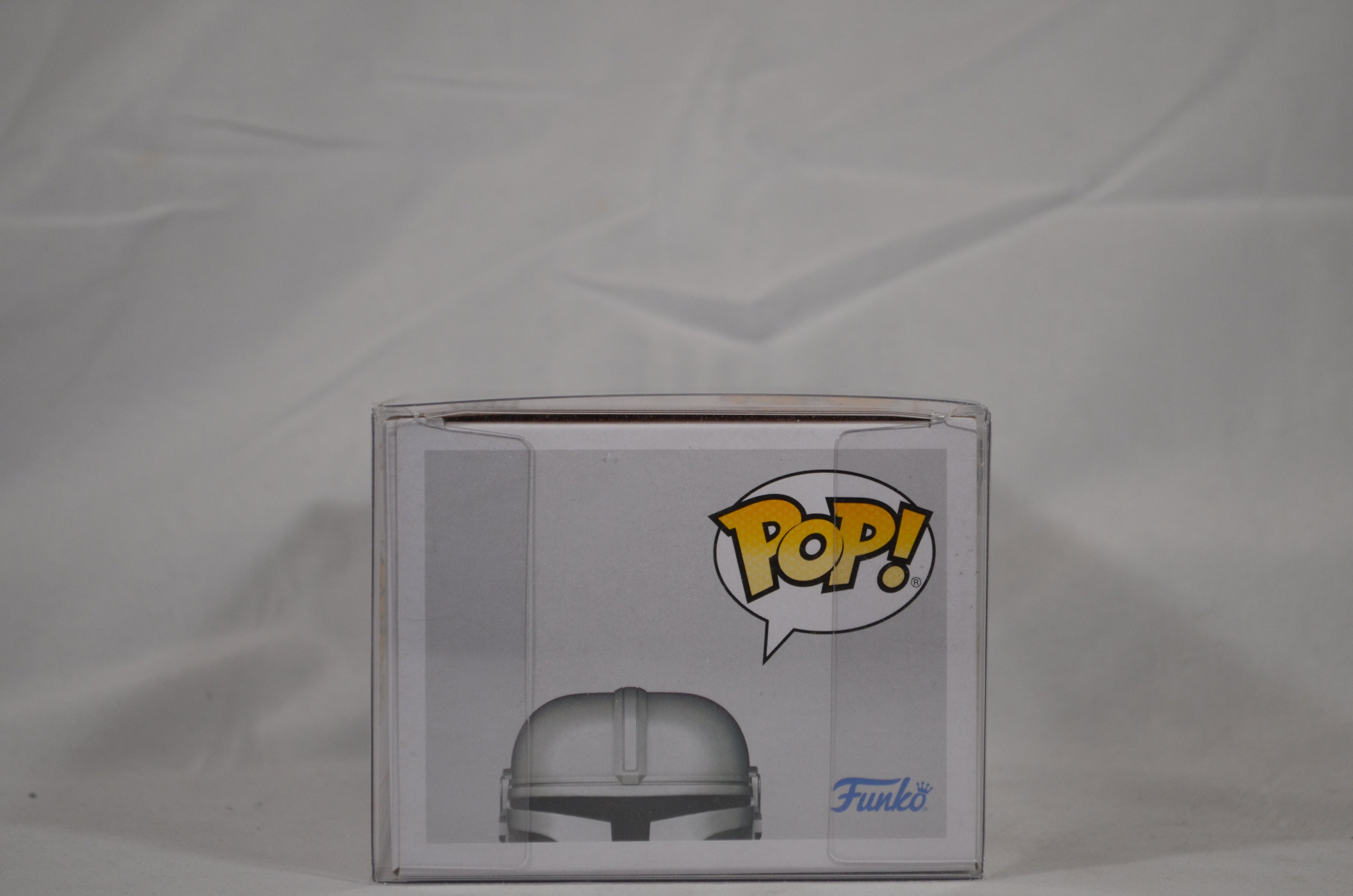Pop The Mandalorian with Beskar Staff 479