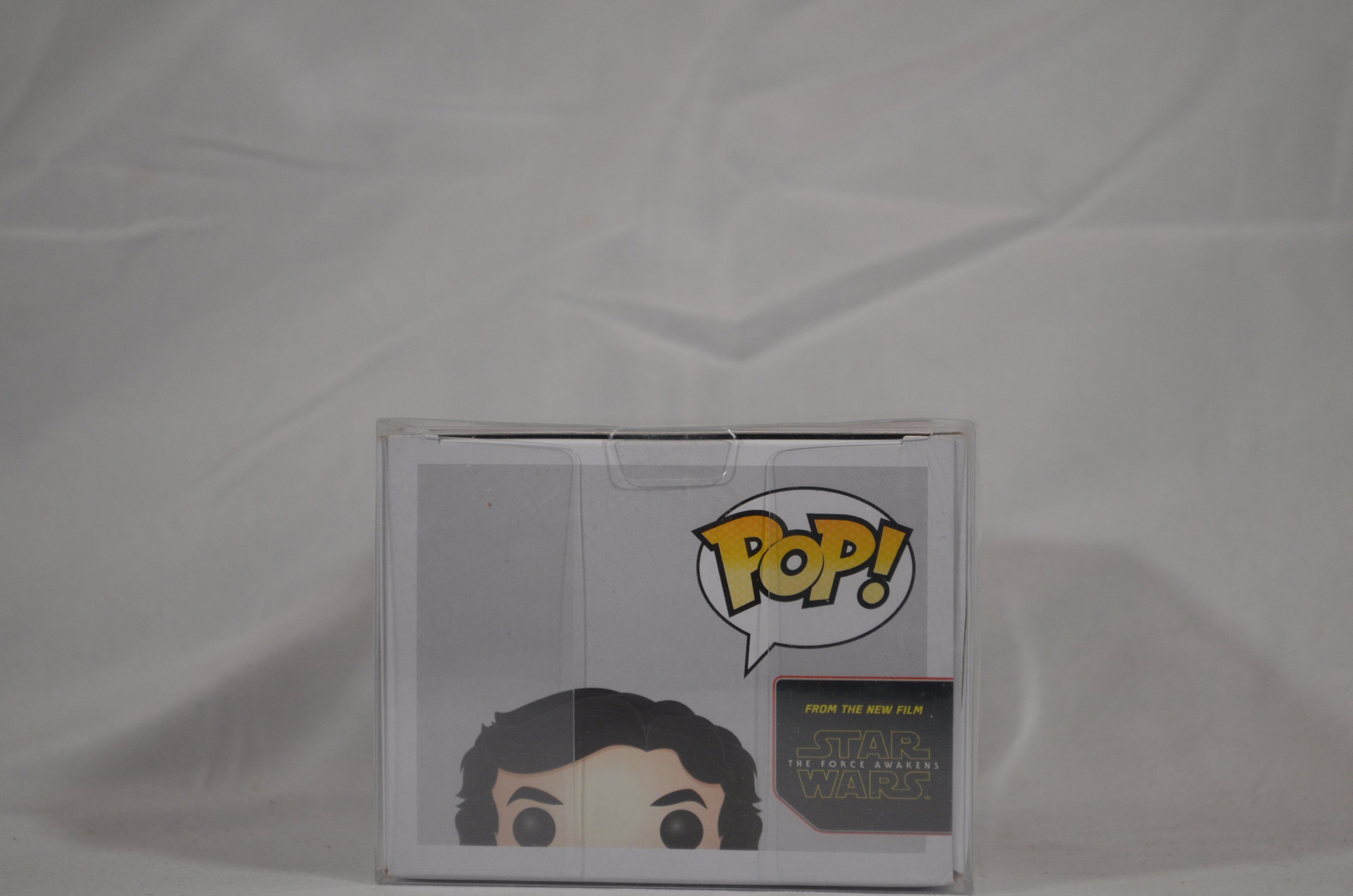 Pop Kylo Ren [Unmasked] 87 Only at Walmart Exclusive