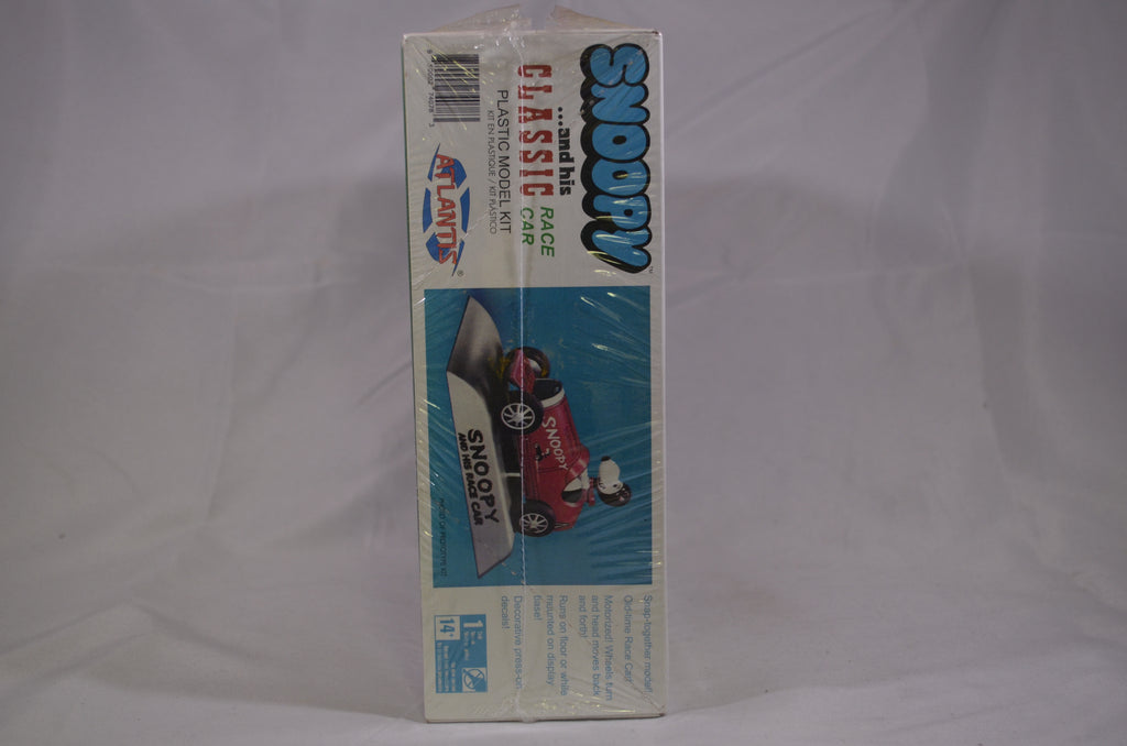 Snoopy & His Classic Race Car