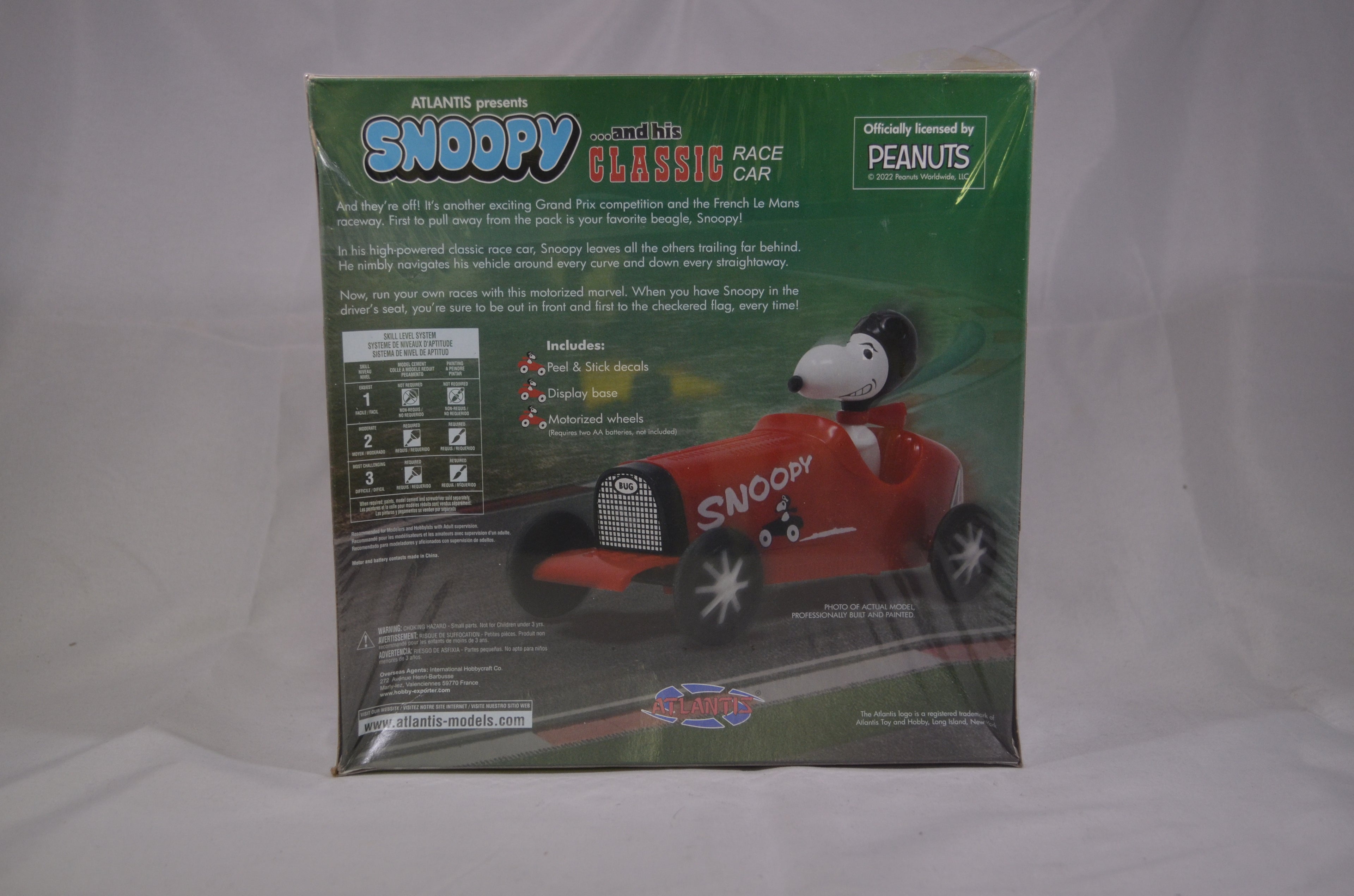 Snoopy & His Classic Race Car