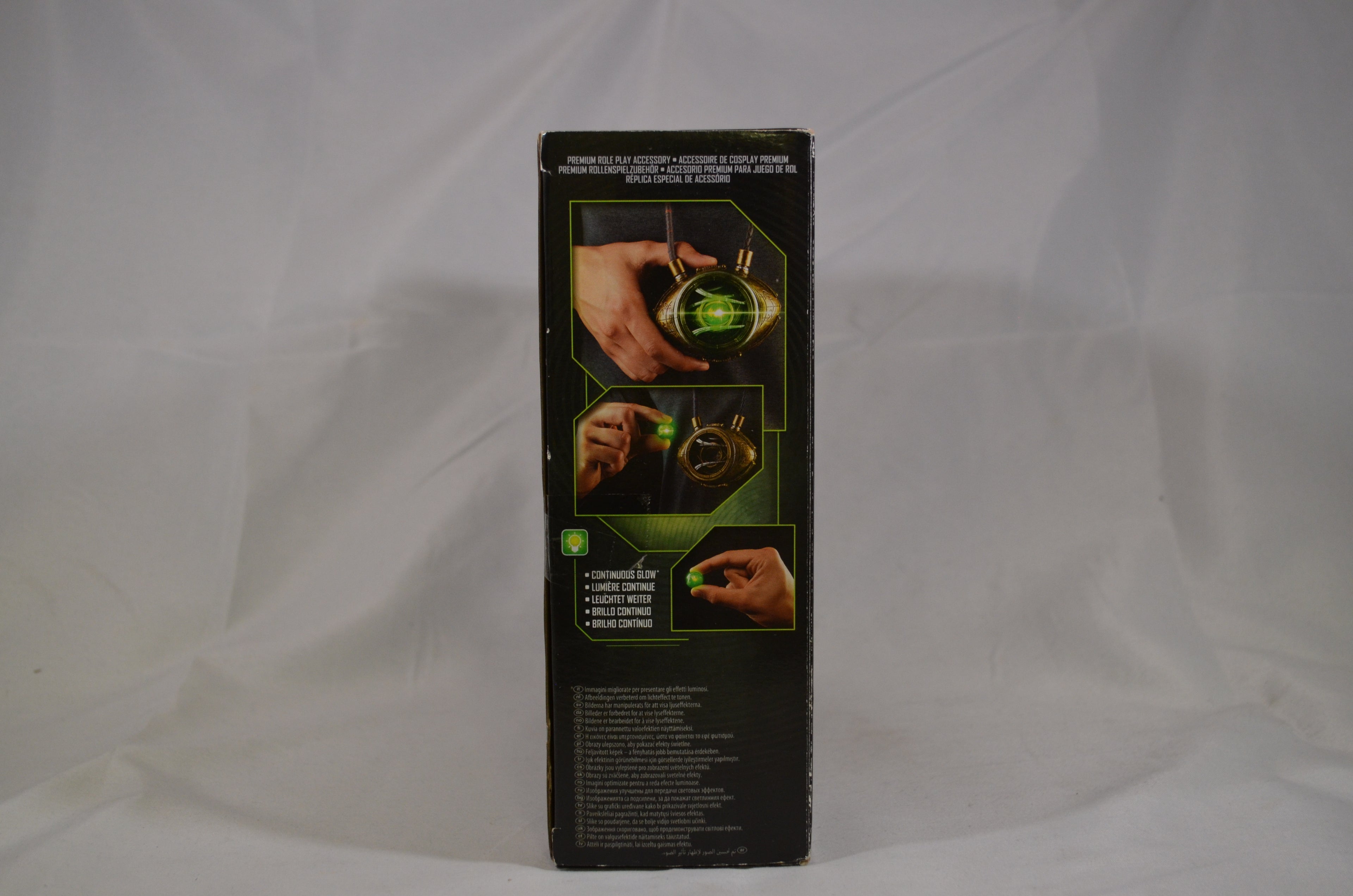 Marvel Legends Series Doctor Strange Eye of Agamotto Electronic Talisman
