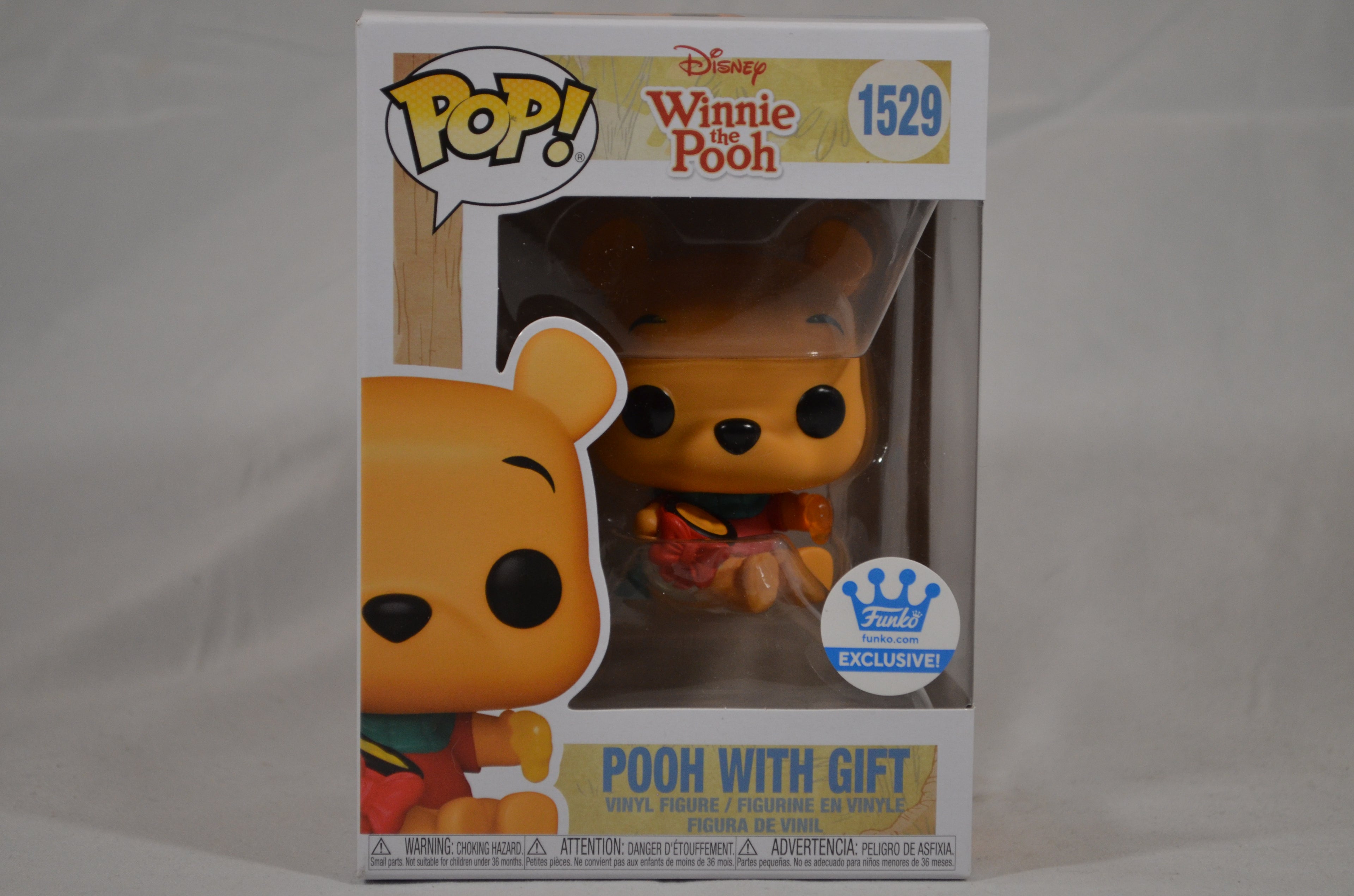 Pop Pooh w/ Gift 1529