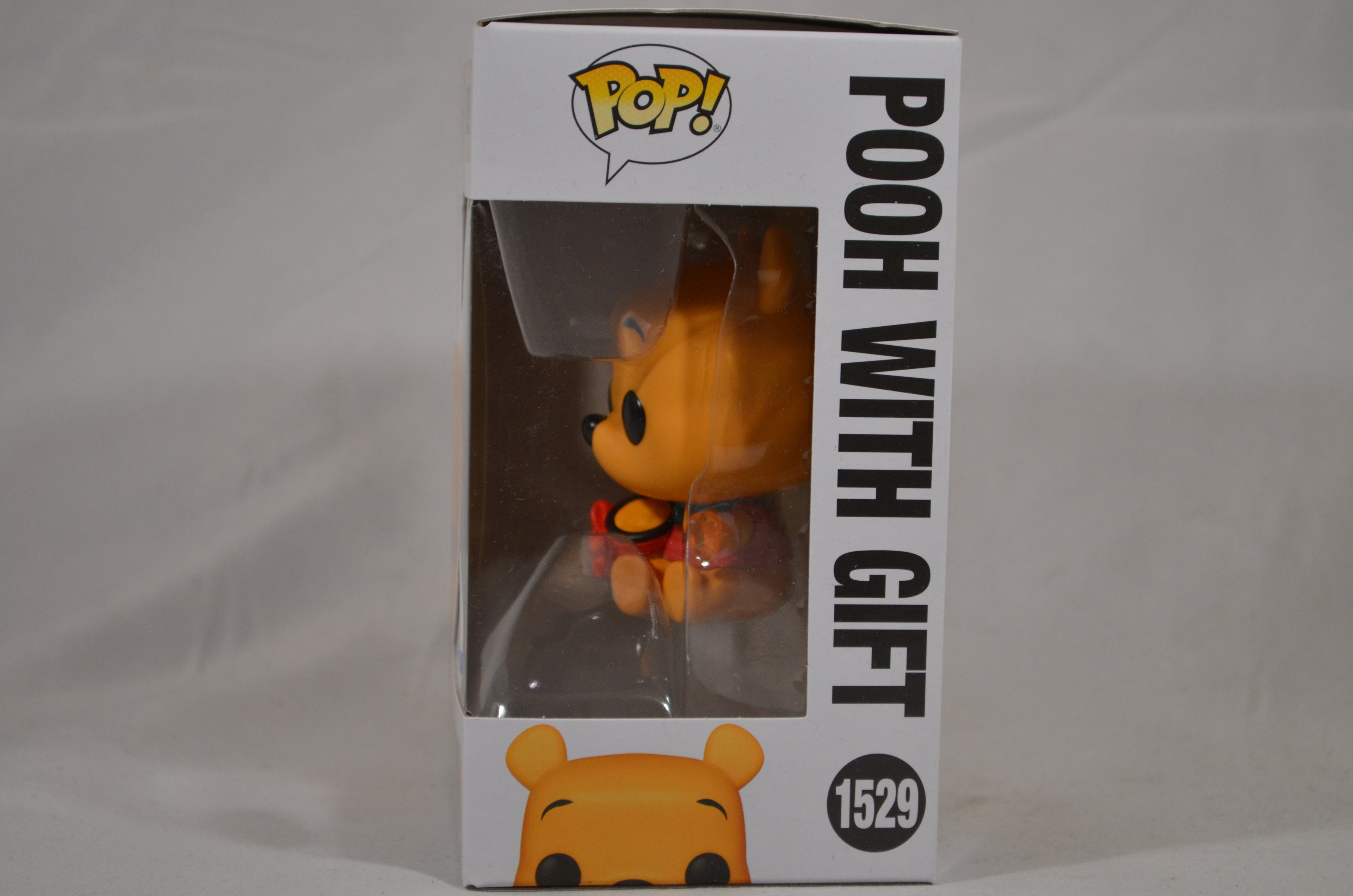 Pop Pooh w/ Gift 1529