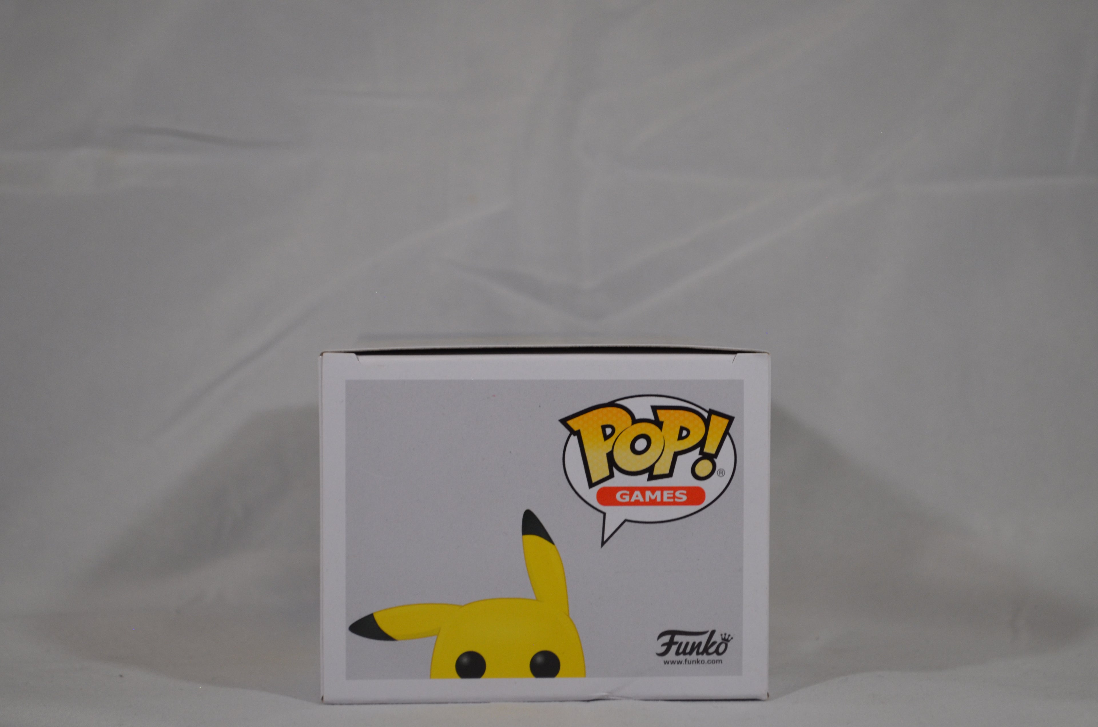 Pop Pikachu 842